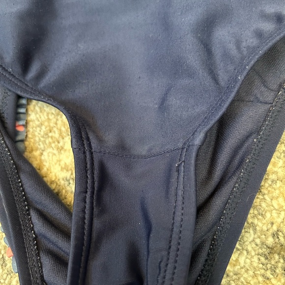 Girls 6/6x swimsuit - Picture 6 of 6